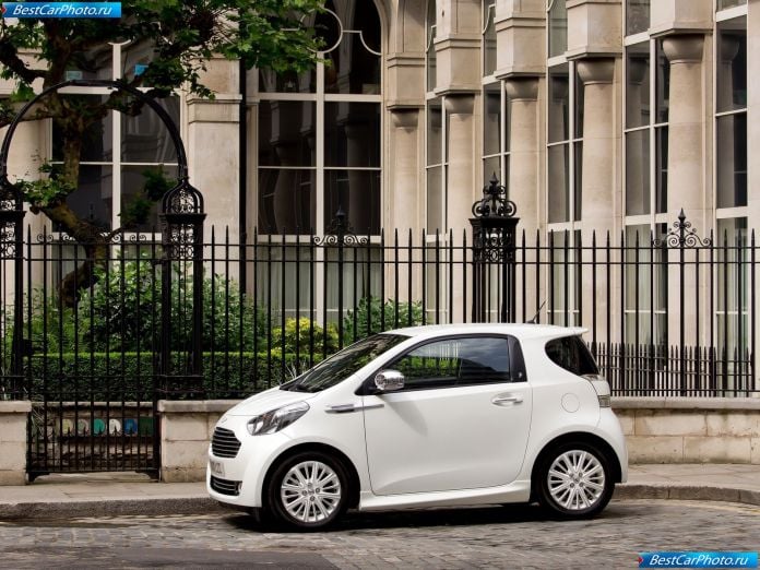 2012 Aston Martin Cygnet - фотография 7 из 16