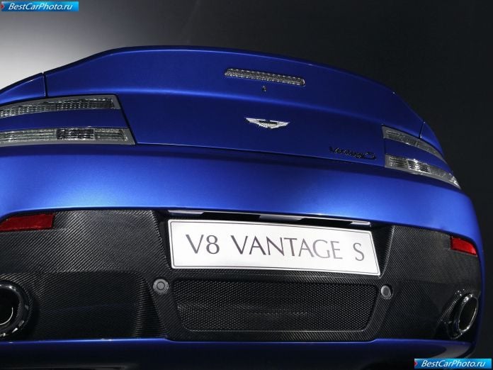 2012 Aston Martin V8 Aston Martin Vantage S - фотография 39 из 66