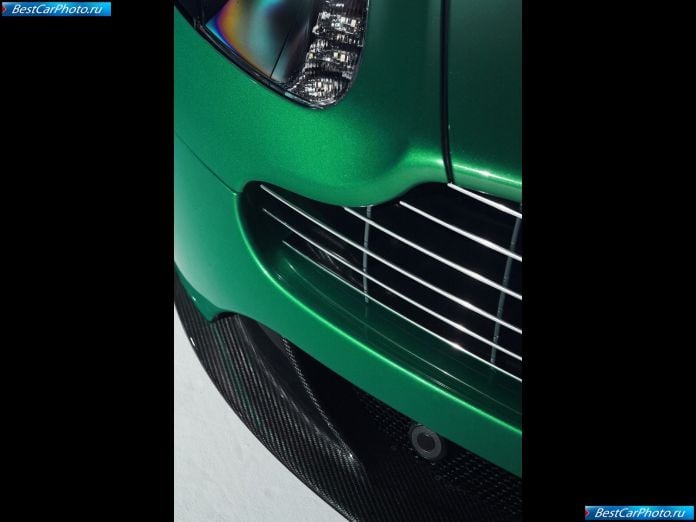 2012 Aston Martin V8 Vantage S Roadster - фотография 29 из 33