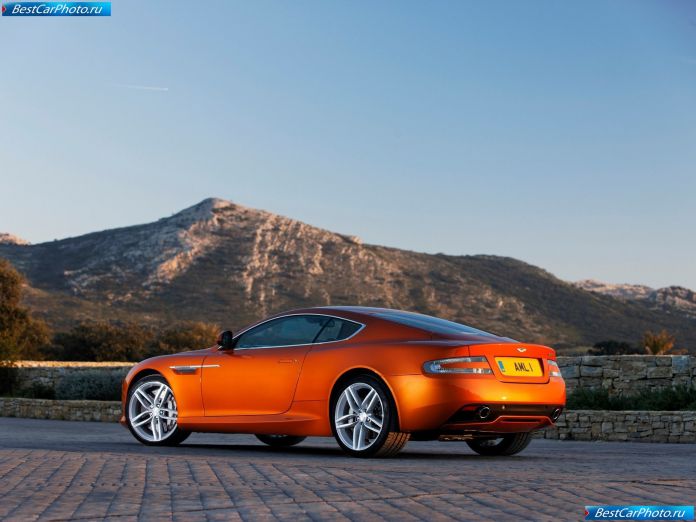 2012 Aston Martin Virage - фотография 14 из 52