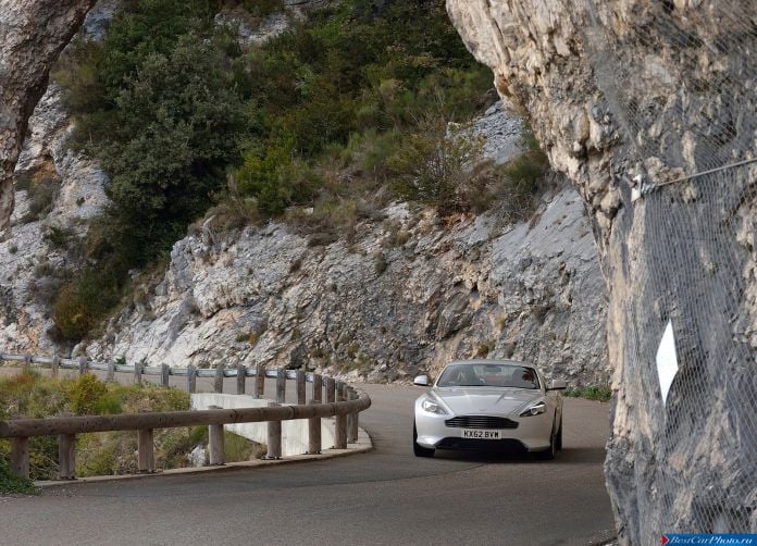 2013 Aston Martin DB9 - фотография 103 из 195