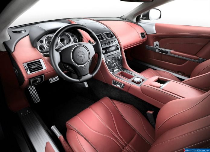 2013 Aston Martin DB9 - фотография 112 из 195