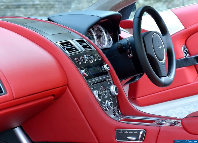 2013 Aston Martin DB9 - фотография 118 из 195