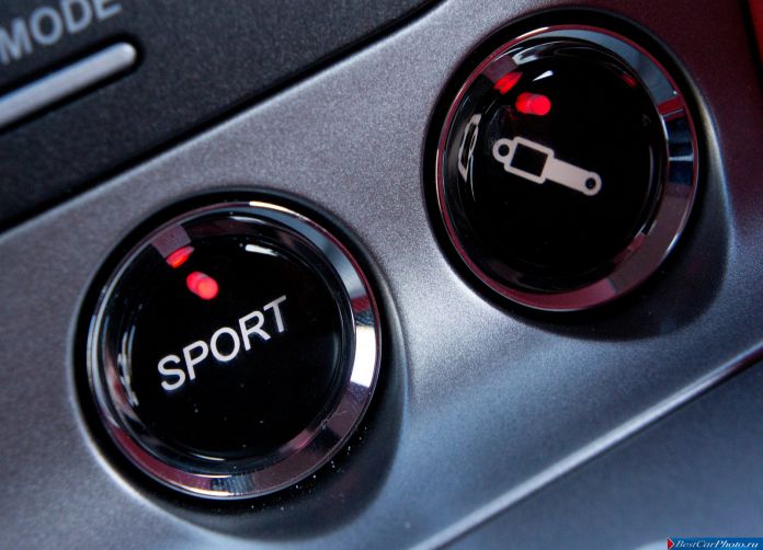2013 Aston Martin DB9 - фотография 124 из 195