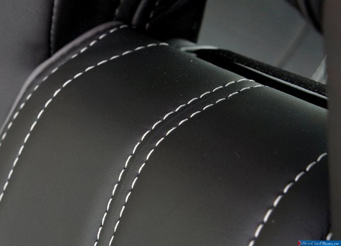 2013 Aston Martin DB9 - фотография 127 из 195