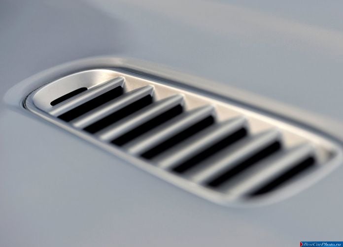 2013 Aston Martin DB9 - фотография 179 из 195
