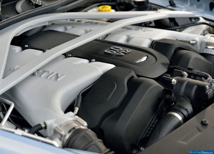 2013 Aston Martin DB9 - фотография 192 из 195