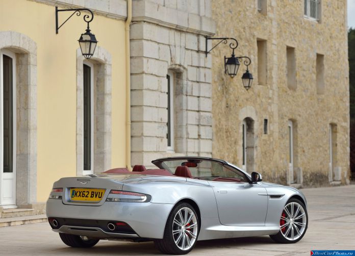 2013 Aston Martin DB9 Volante - фотография 14 из 45