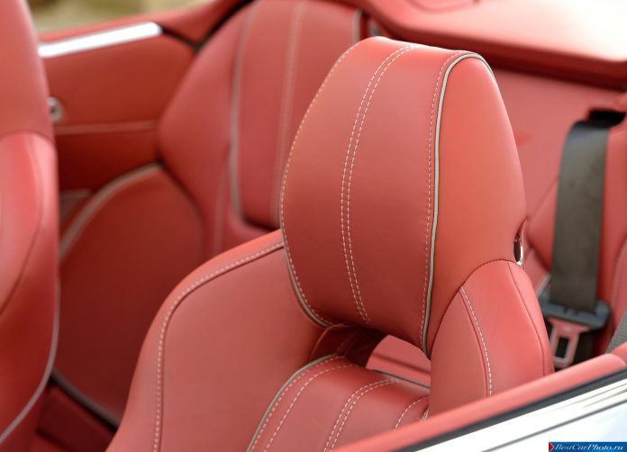 2013 Aston Martin DB9 Volante - фотография 28 из 45