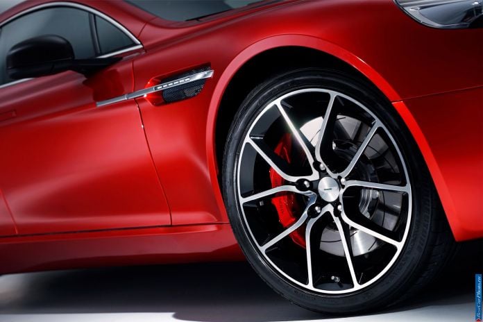 2013 Aston Martin Rapide S - фотография 11 из 22