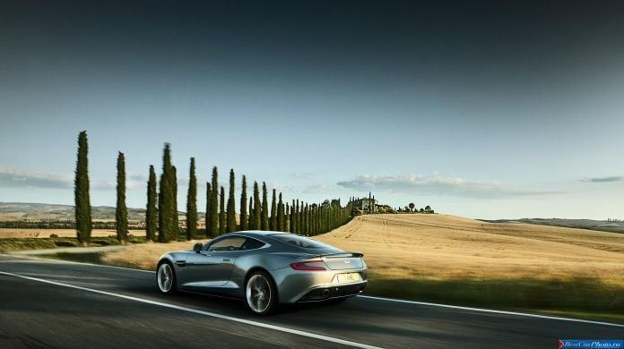 2013 Aston Martin Vanquish - фотография 15 из 52