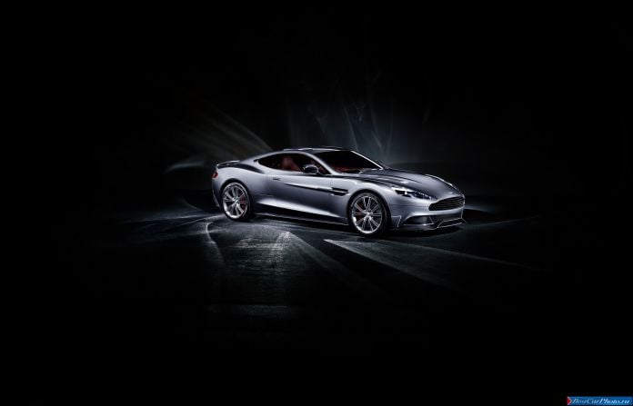 2013 Aston Martin Vanquish - фотография 28 из 52