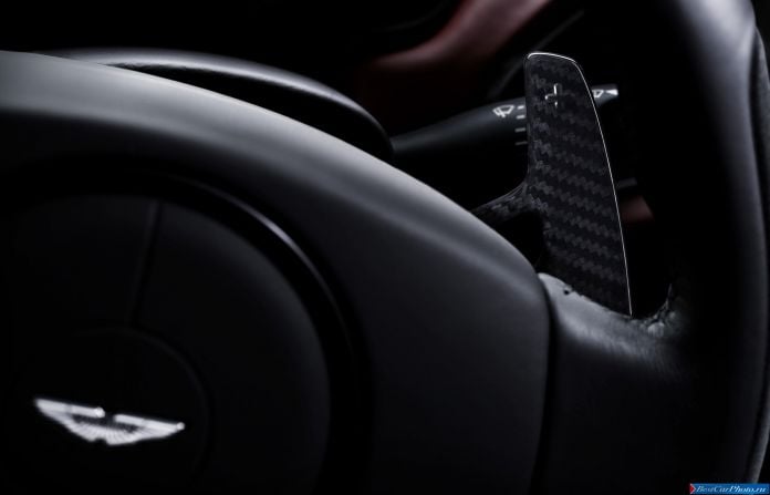 2013 Aston Martin Vanquish - фотография 52 из 52