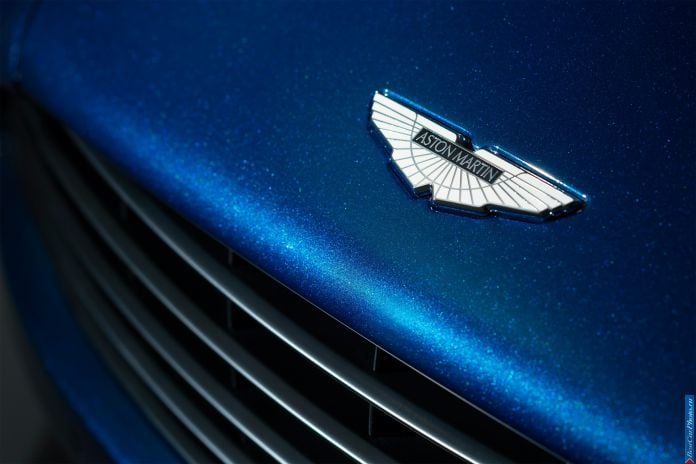 2014 Aston Martin Vanquish Volante - фотография 12 из 23