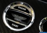 aston_martin_2015_db9_carbon_edition_101.jpg