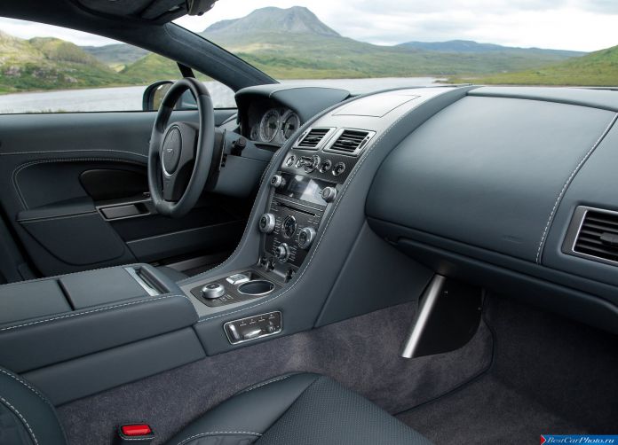 2015 Aston Martin Rapide S - фотография 13 из 28