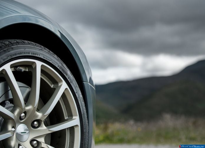 2015 Aston Martin Rapide S - фотография 27 из 28
