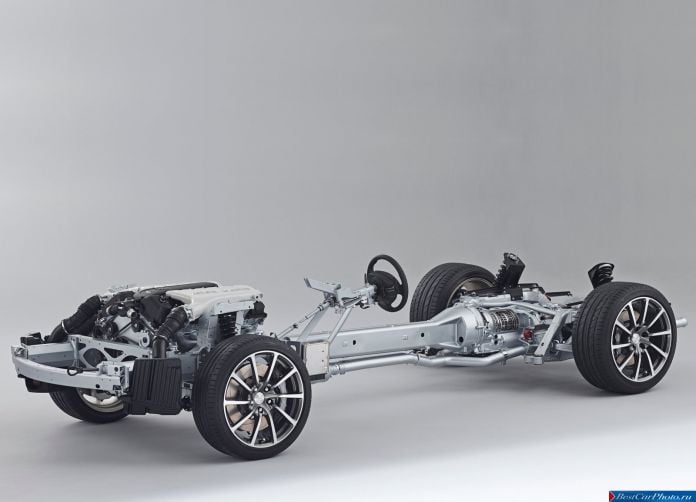 2015 Aston Martin Rapide S - фотография 28 из 28