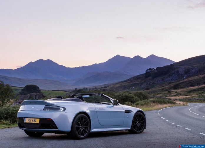 2015 Aston Martin V12 Vantage S Roadster - фотография 60 из 241
