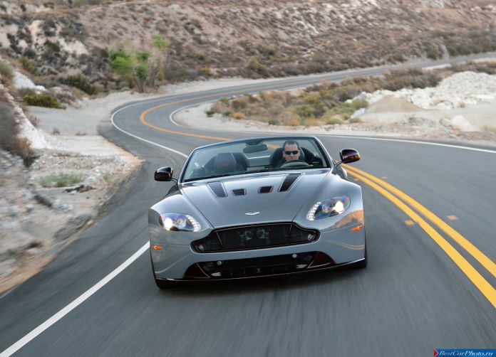 2015 Aston Martin V12 Vantage S Roadster - фотография 74 из 241