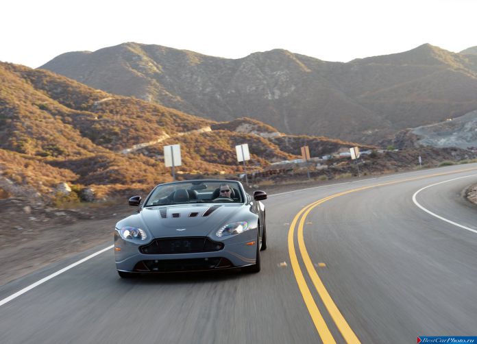 2015 Aston Martin V12 Vantage S Roadster - фотография 78 из 241