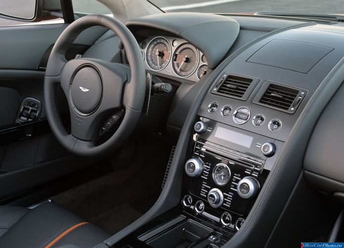 2015 Aston Martin V12 Vantage S Roadster - фотография 89 из 241