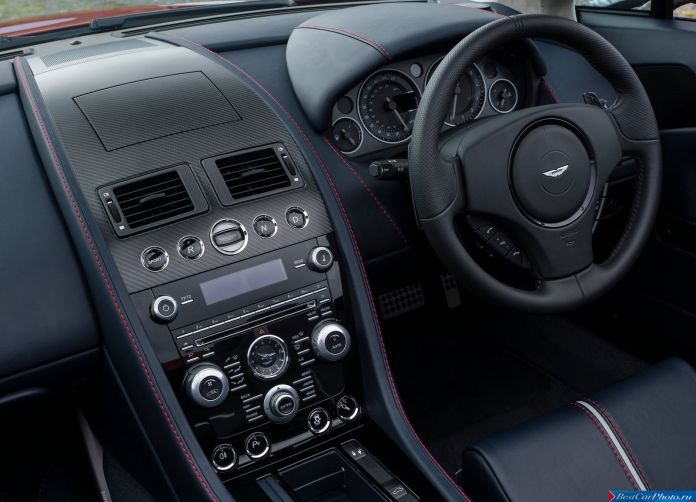 2015 Aston Martin V12 Vantage S Roadster - фотография 92 из 241