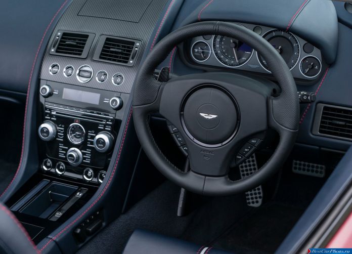 2015 Aston Martin V12 Vantage S Roadster - фотография 97 из 241