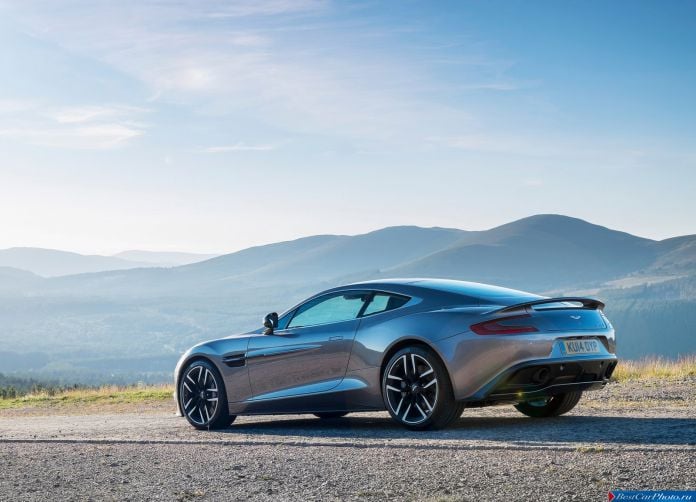 2015 Aston Martin Vanquish - фотография 9 из 23