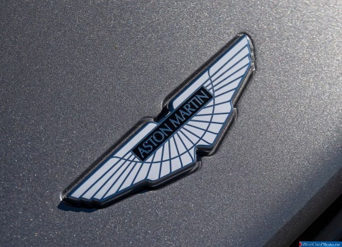 2015 Aston Martin Vanquish - фотография 18 из 23