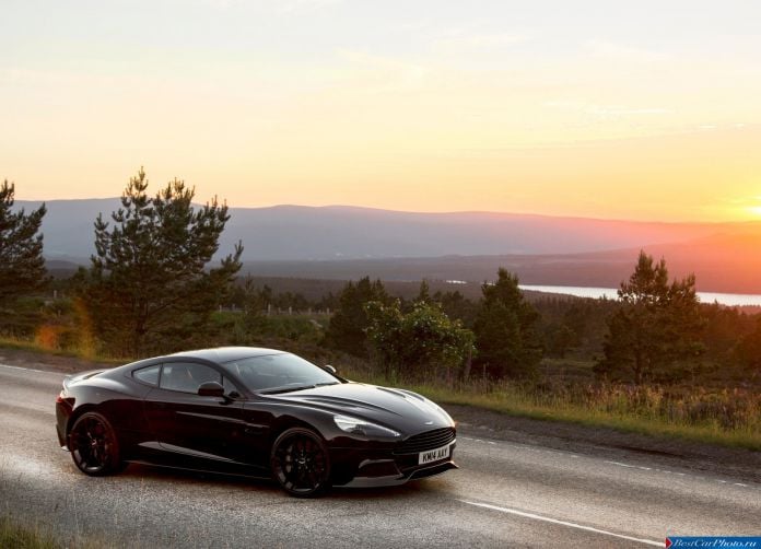 2015 Aston Martin Vanquish Carbon Black - фотография 5 из 24