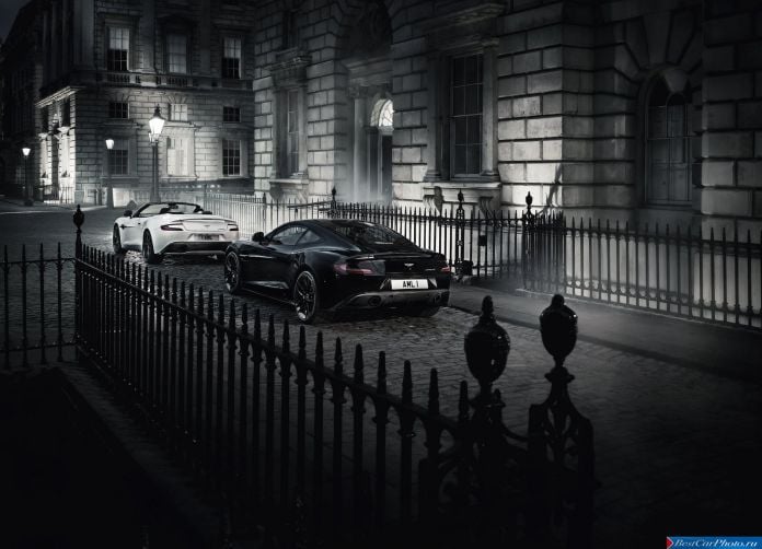 2015 Aston Martin Vanquish Carbon Black - фотография 8 из 24