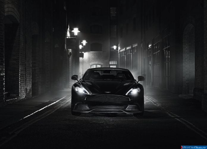 2015 Aston Martin Vanquish Carbon Black - фотография 9 из 24