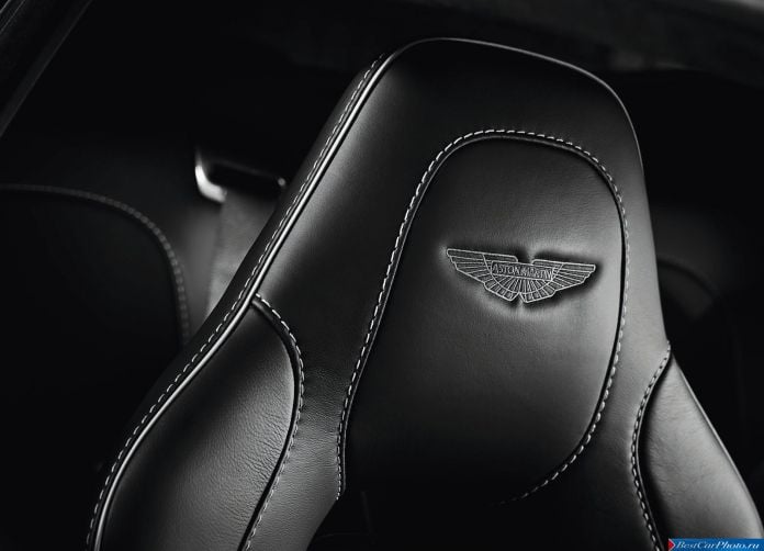 2015 Aston Martin Vanquish Carbon Black - фотография 12 из 24