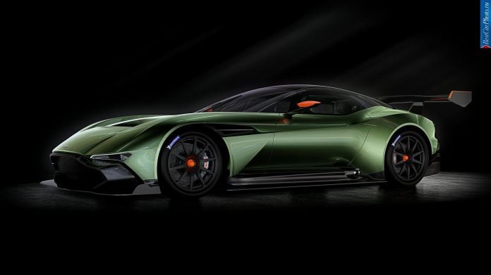 2015 Aston Martin Vulcan - фотография 1 из 10