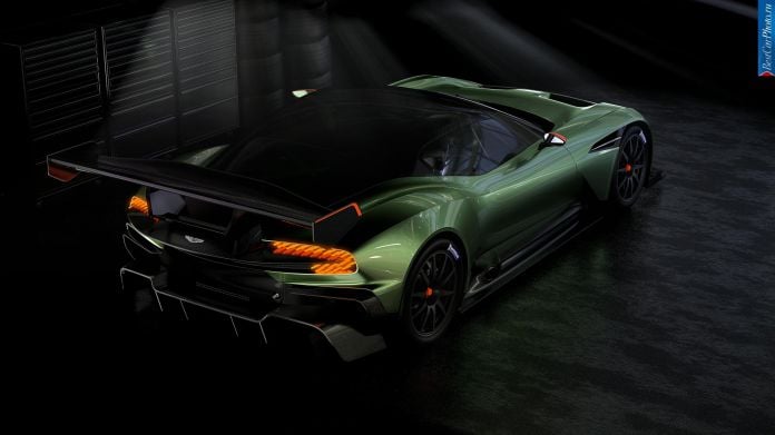 2015 Aston Martin Vulcan - фотография 2 из 10