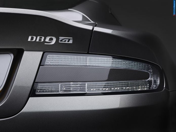 2016 Aston Martin DB9 GT - фотография 5 из 137