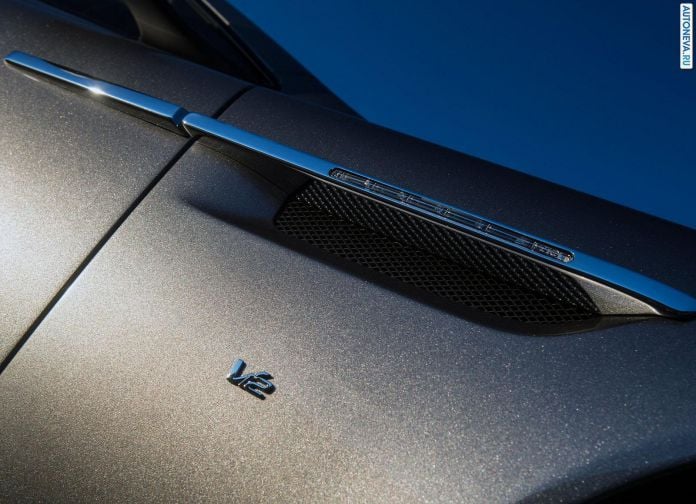 2016 Aston Martin DB9 GT - фотография 102 из 137