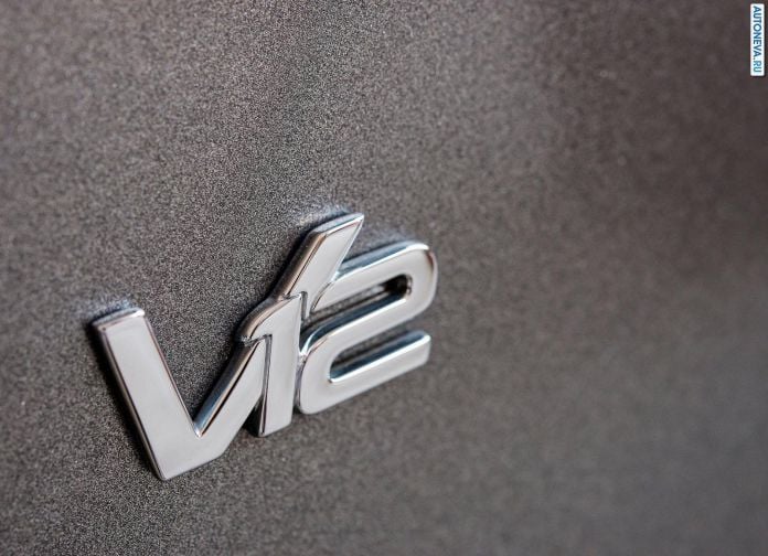 2016 Aston Martin DB9 GT - фотография 114 из 137