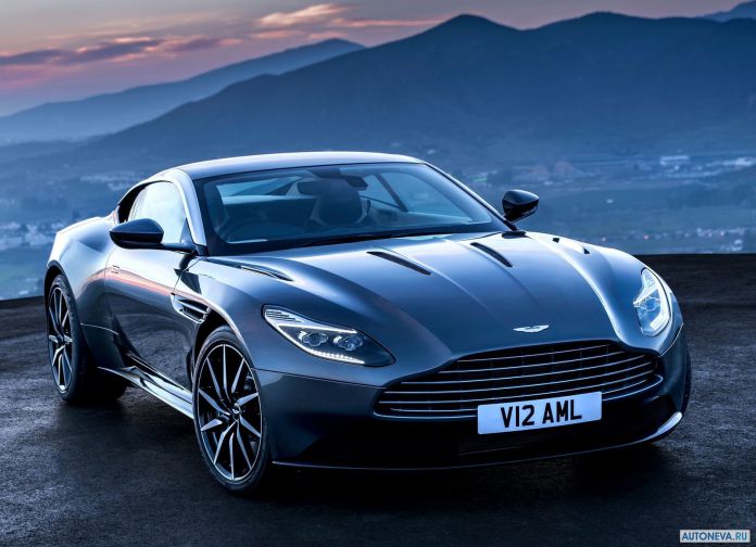 2017 Aston Martin DB11 - фотография 1 из 250