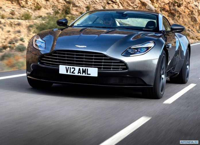 2017 Aston Martin DB11 - фотография 7 из 250