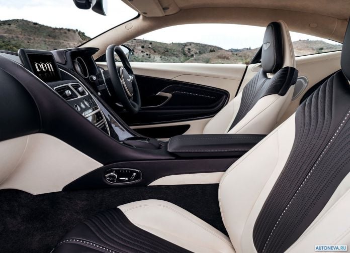 2017 Aston Martin DB11 - фотография 22 из 250