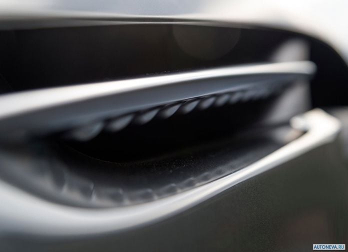 2017 Aston Martin DB11 - фотография 35 из 250
