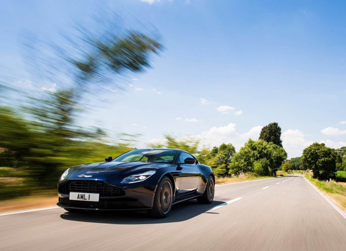 2017 Aston Martin DB11 - фотография 68 из 250