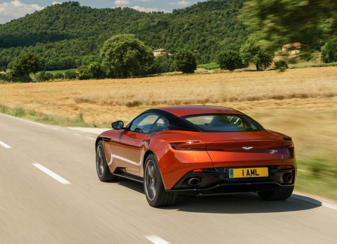 2017 Aston Martin DB11 - фотография 106 из 250