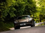 aston_martin_2017_db11_118.jpg