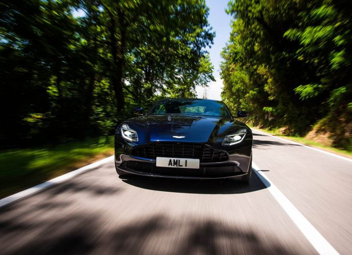 2017 Aston Martin DB11 - фотография 129 из 250