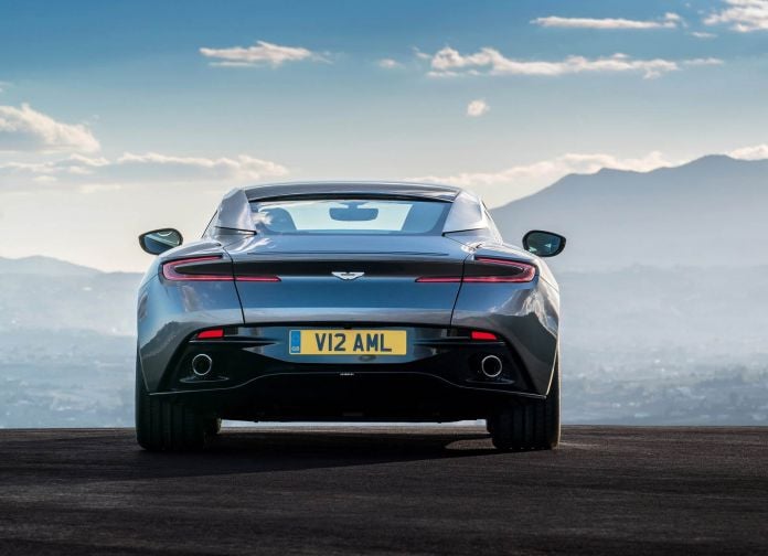 2017 Aston Martin DB11 - фотография 138 из 250