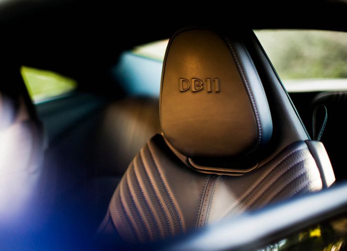 2017 Aston Martin DB11 - фотография 165 из 250