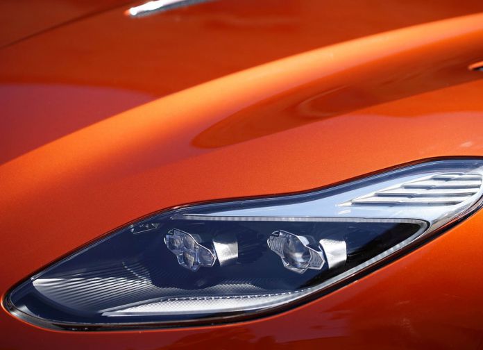 2017 Aston Martin DB11 - фотография 201 из 250